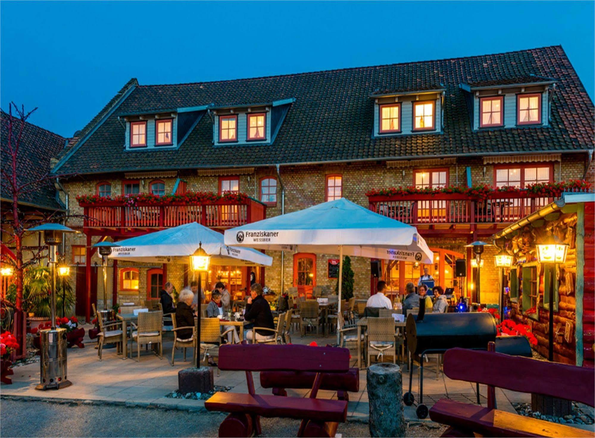 Hotel Gut Voigtlaender Blankenburg  Zewnętrze zdjęcie
